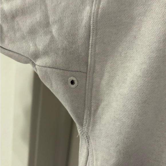 NIKE - Crew Neck Sweatshirt - Picture 2 of 7